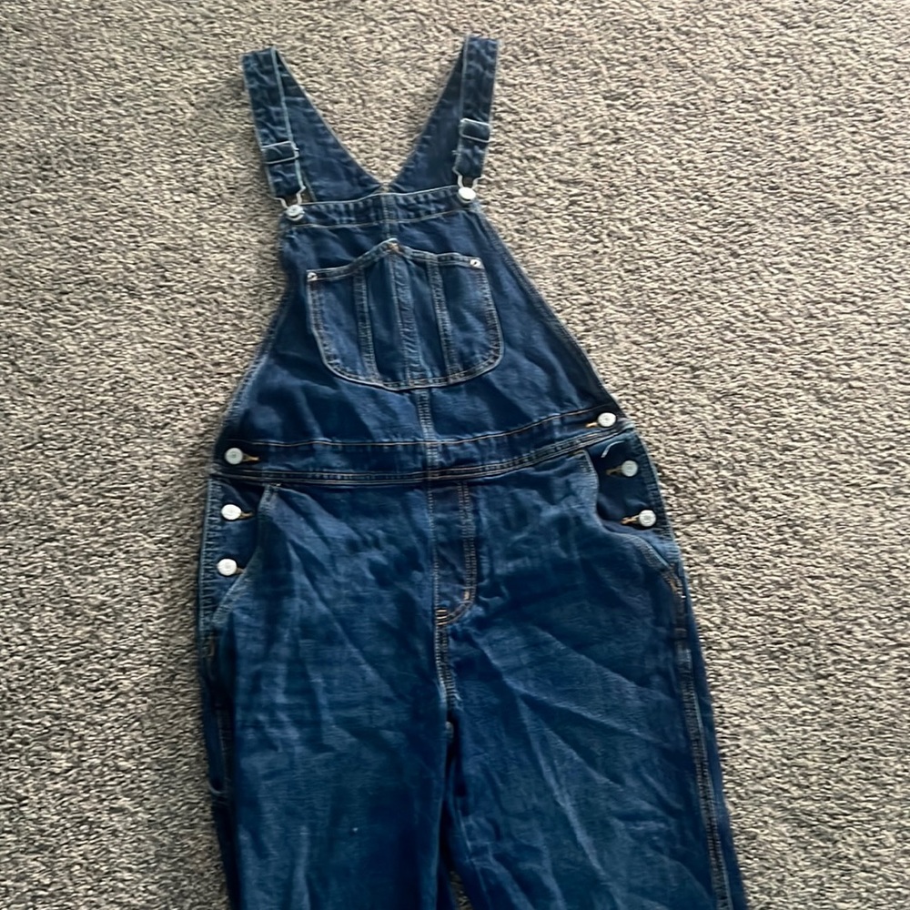 Old Navy overalls NWOT